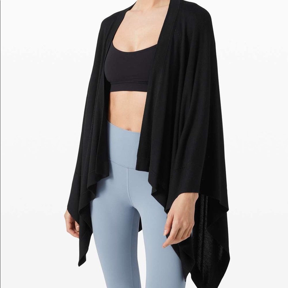 Lululemon | Open Mind Wrap